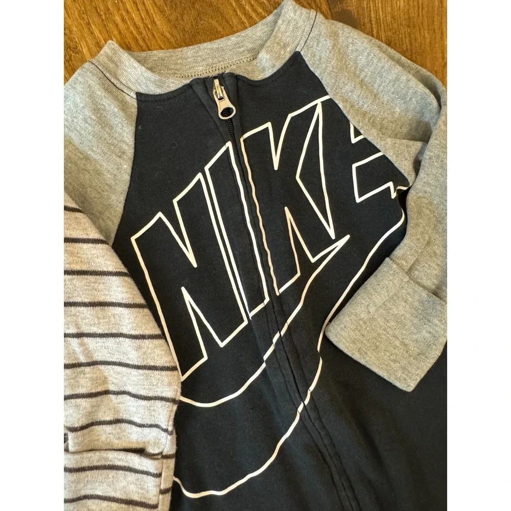Carters‎ Nike Baby Boy 3 Months Footed Sleepers Pajamas Outfits Clothes Lot Logo